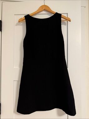 aritzia luxor short dress Aritzia Ten by Babaton Luxor Dress XS (0-2)